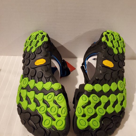 New Balance Minimus Vibram Sandal-Mens-Size 8-Black-Blue-Lightweigt-Beach-Travel - Picture 7 of 9